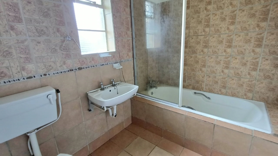 4 Bedroom Property for Sale in Penford Eastern Cape